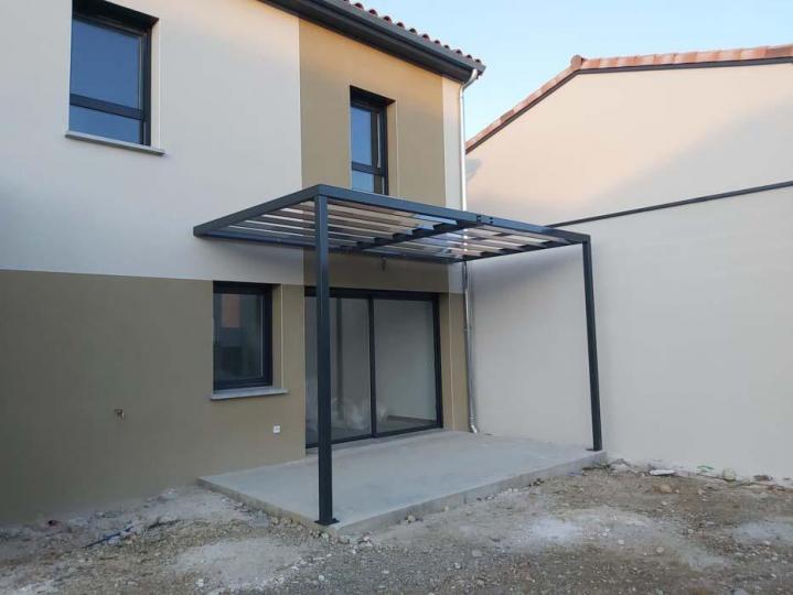 Pergolas métalliques Valence