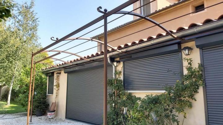 Installation de pergolas métalliques Valence
