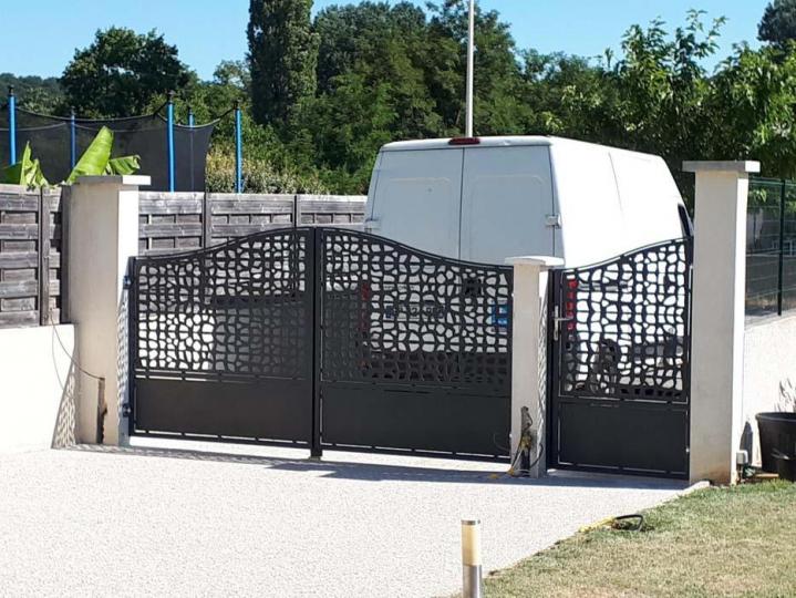 Pose de portail métallique Valence